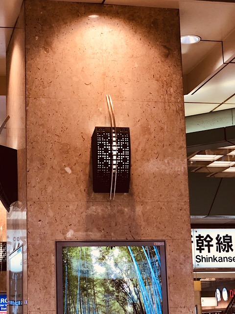 京都駅の照明器具